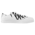 内側からみた竹のデザインのロートップスニーカー